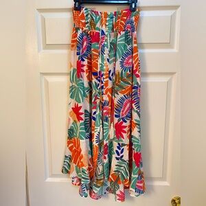 Beautiful Nicole Miller tropical print skirt size M